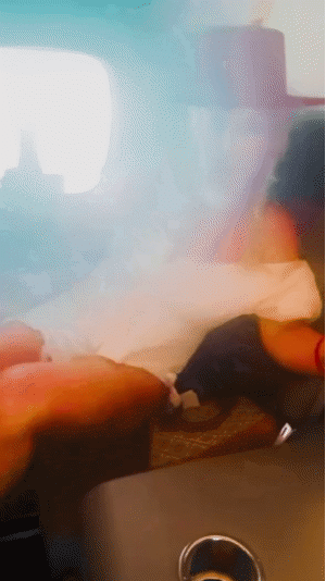 e660cffc91f59f1c0cbffbca3b2be886.gif